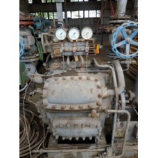 Компресор холодильний NF611